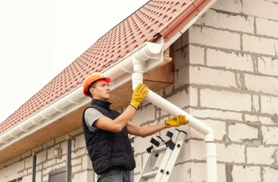 Pose et remplacement de gouttières à Préneron